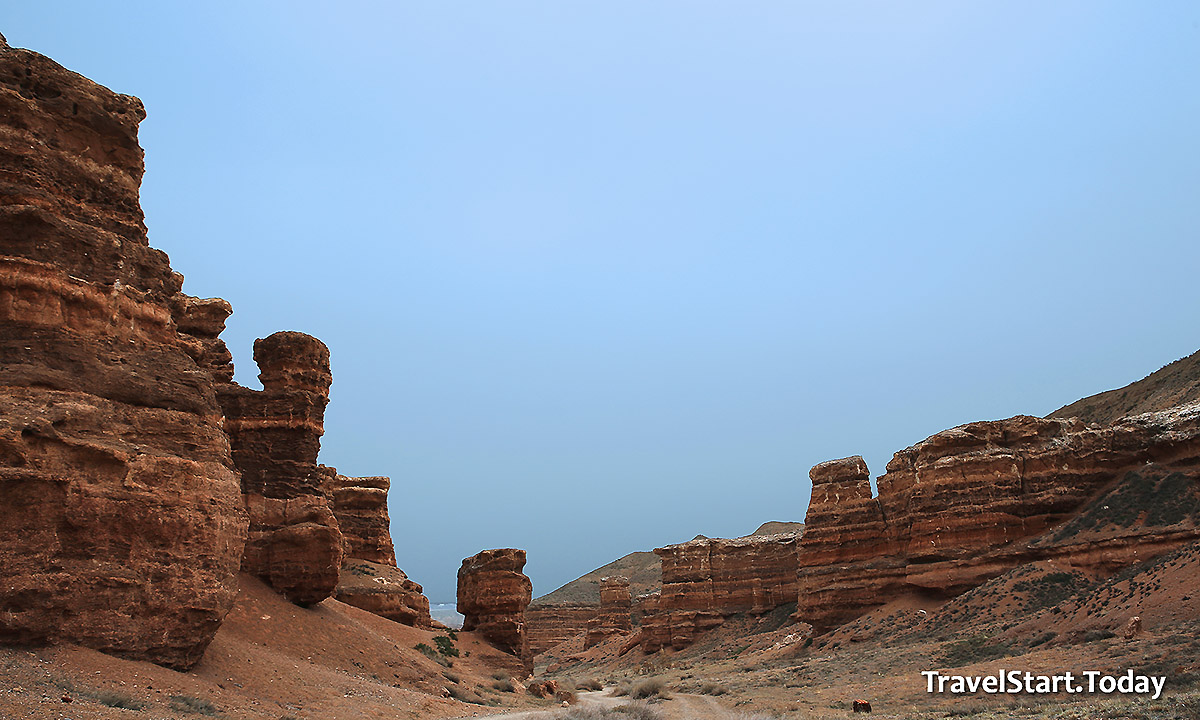 Charyn Canyon – The Kazakhstan Grand Canyon, sedimentary rocks